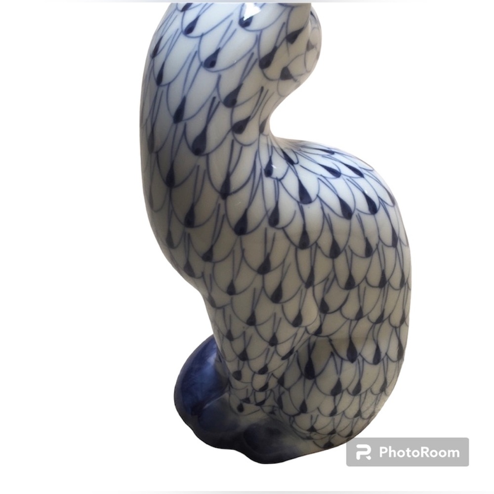 NEW Porcelain Cat Figurine Blue Fishnet Sadek mesh accent decoration figure - Picture 4 of 5